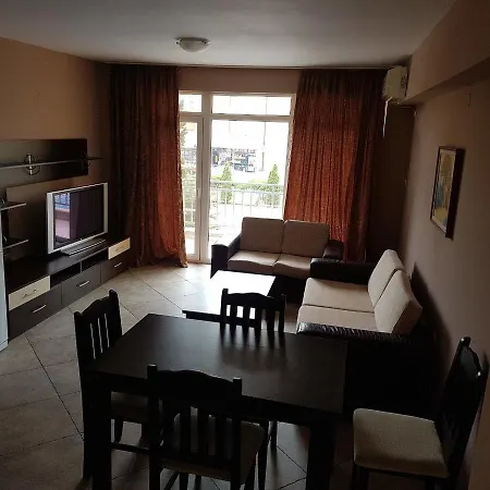 Sisi Apartman Napospart